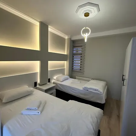 Apartment Hiddengarden Apartman *